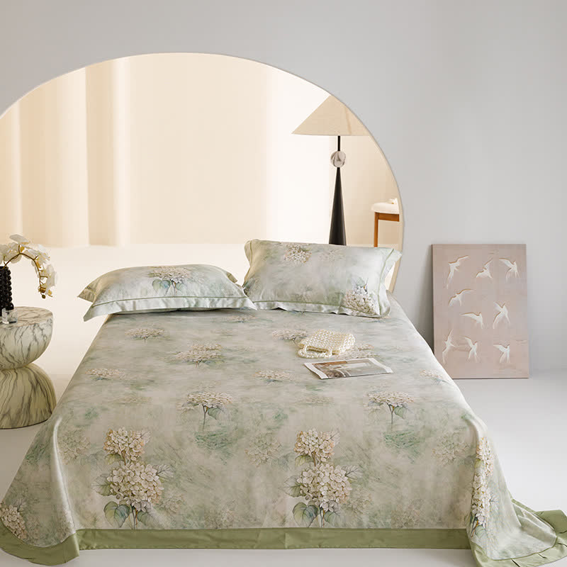 Hydrangea Print Cool Natural Fiber Bedspread