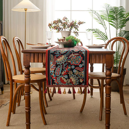 Vintage Tassel Jacquard Floral Table Runner