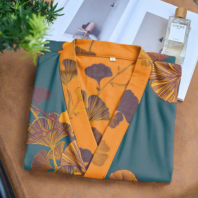 Grand peignoir kimono en coton avec feuilles de ginkgo - image 1