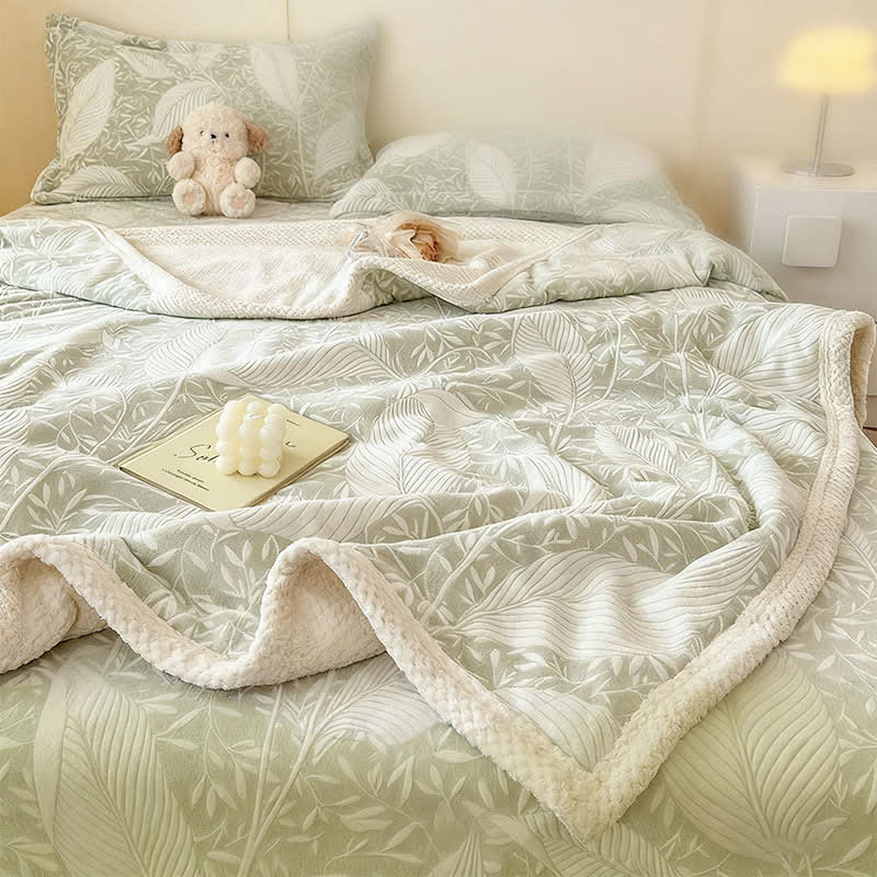 Green Leaf Textured Warm Throw Blanket - image 1