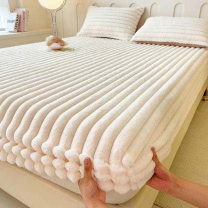 Simple Plush Fleece Warm Fitted Sheet - Beige - Sheet with 2PCS Pillowcases - King - image 3