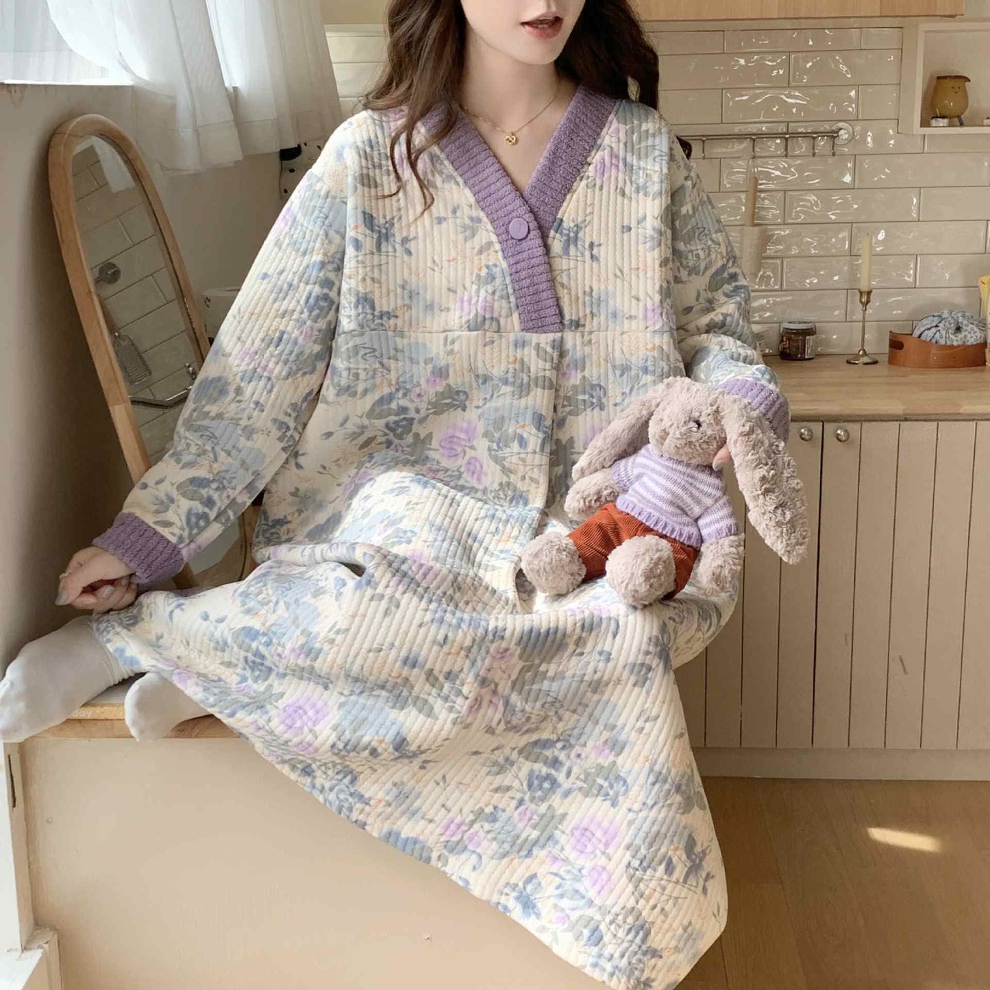 Rustic Floral Loose V-Neck Nightdress - image 2