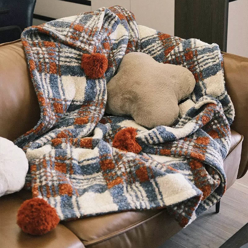 Christmas Plaid Double-Sided Blanket - image 4
