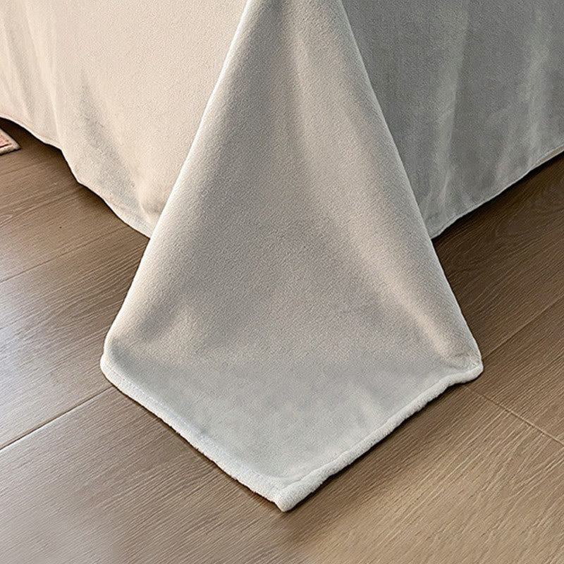 Luxury Fleece Winter Bedding Set (4PCS) - image 13