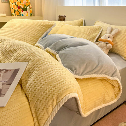 Luxury Fleece Winter Bedding Set (4PCS) - Creamy Yellow&Gray - Duvet Cover - King - image 18