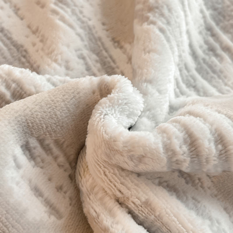 Cozy Thick Embossed Fleece Bedding Set (4PCS)  - image 7