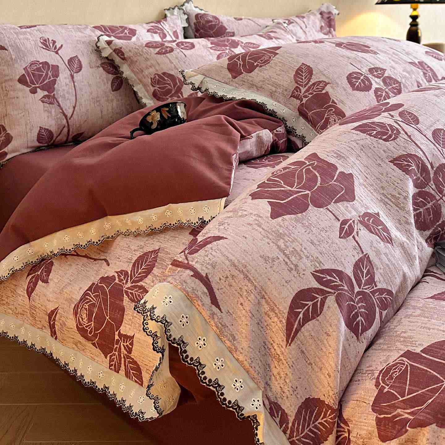 Ownkoti Brushed Cotton Rose Lace Bedding Set - Red - King - image 0
