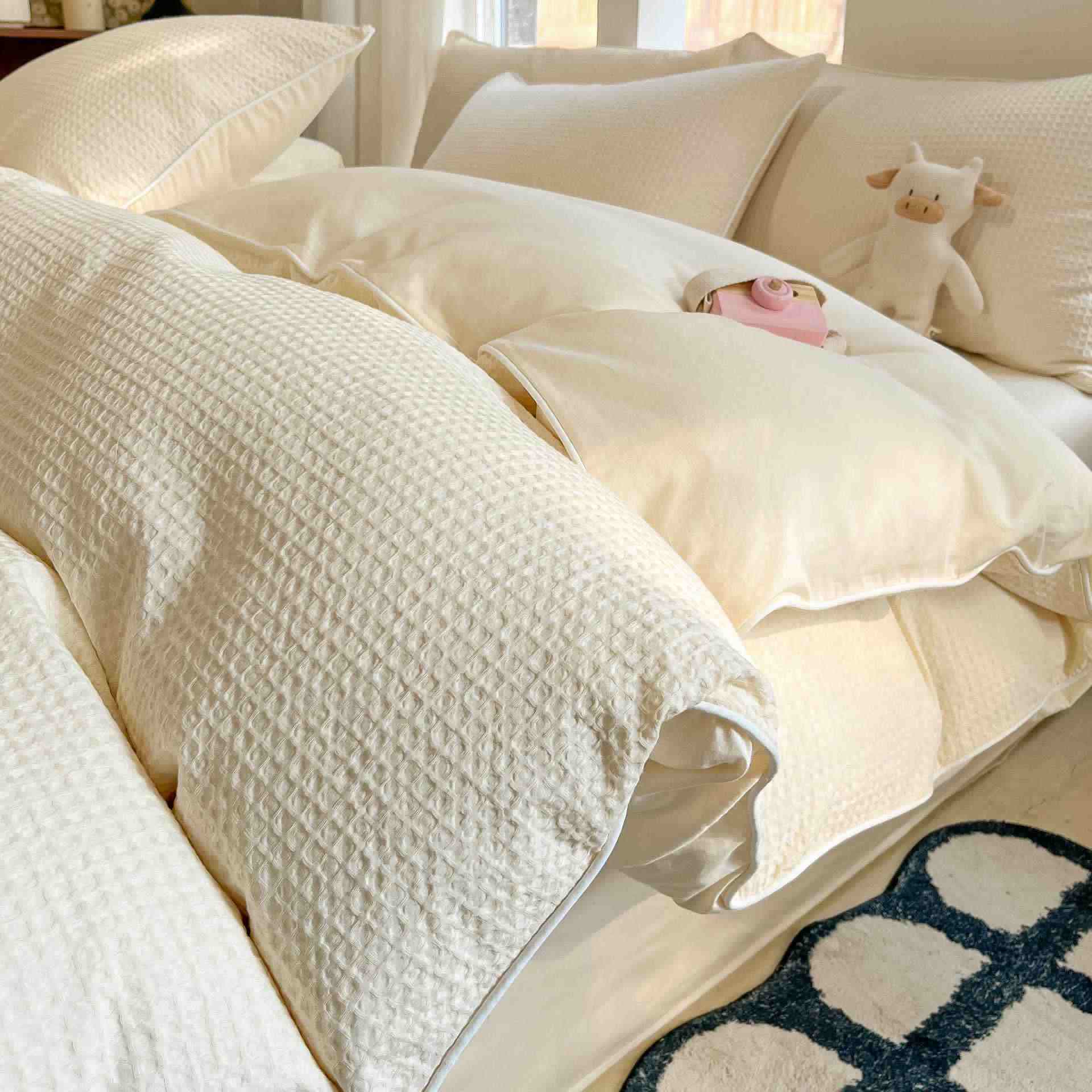 Minimalist Waffle Cotton Bedding Set - Beige - King - image 11