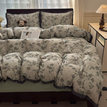 Vintage Floral Ruffled Cotton Bedding Set - image 2