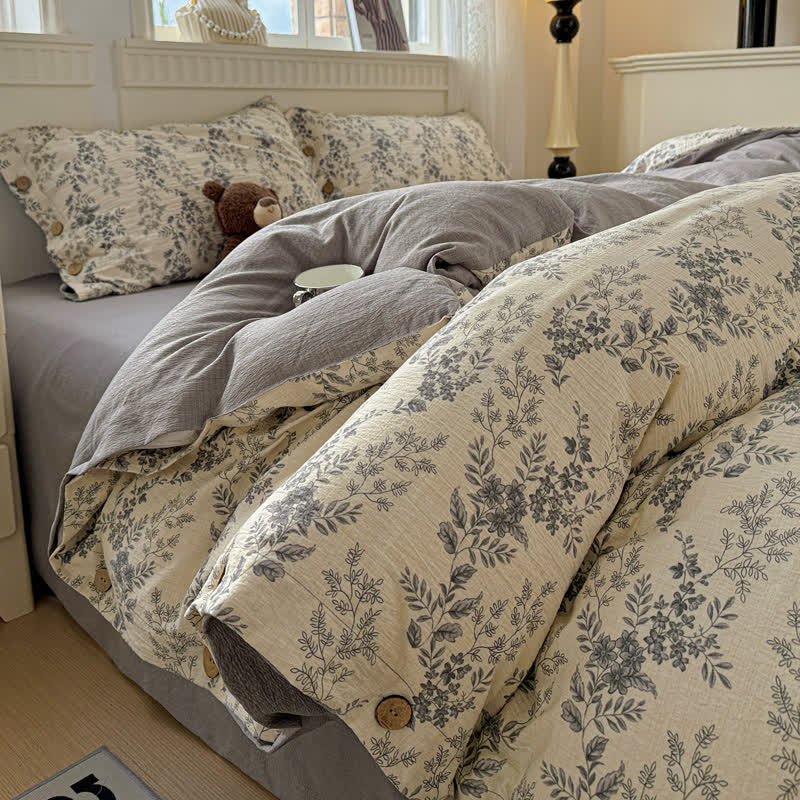 Elegant Floral Leaf Bedding Set - Bedding Set - Queen - image 0