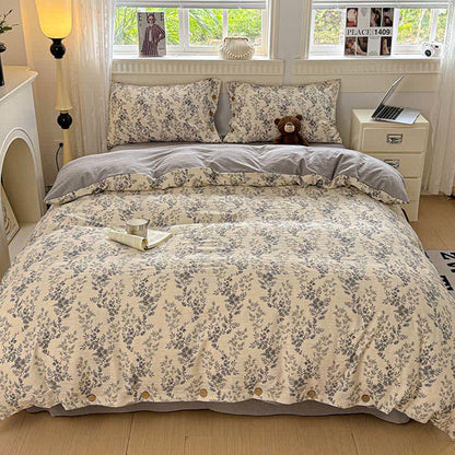 Elegant Floral Leaf Bedding Set - image 1