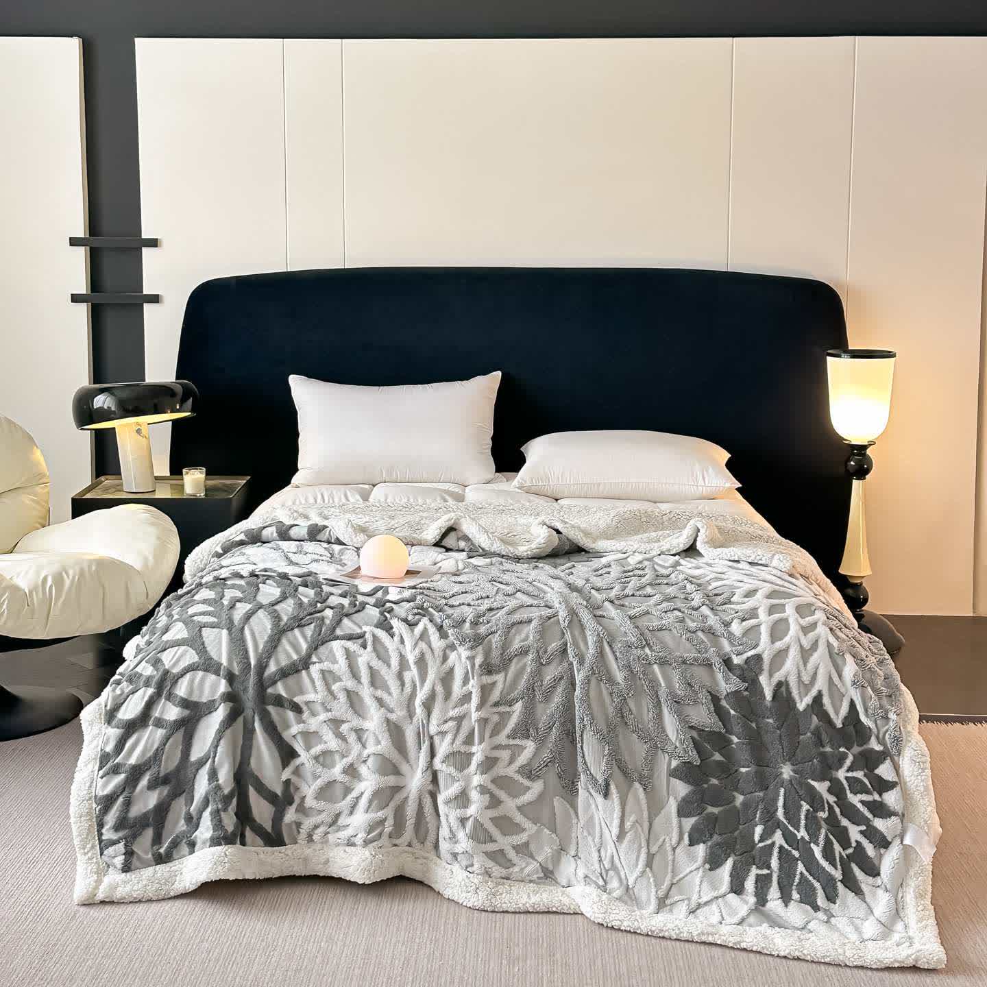 Floral-inspired Jacquard Sherpa Blanket - Dark Gray - Queen - image 14