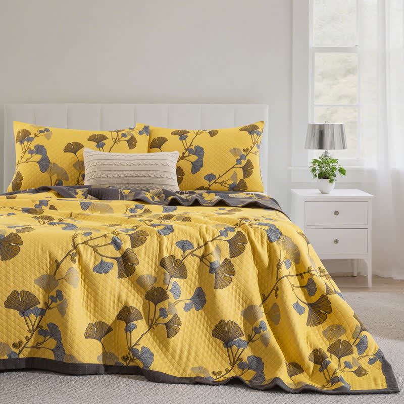 Ginkgo Leaf Natural Cotton Reversible Quilt - image 19