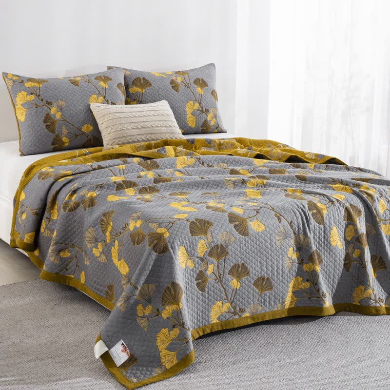 Ginkgo Leaf Natural Cotton Reversible Quilt - image 43