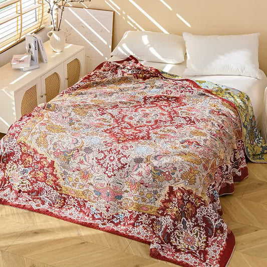 Retro Red Floral Jacquard Cotton Quilt - Queen - image 0