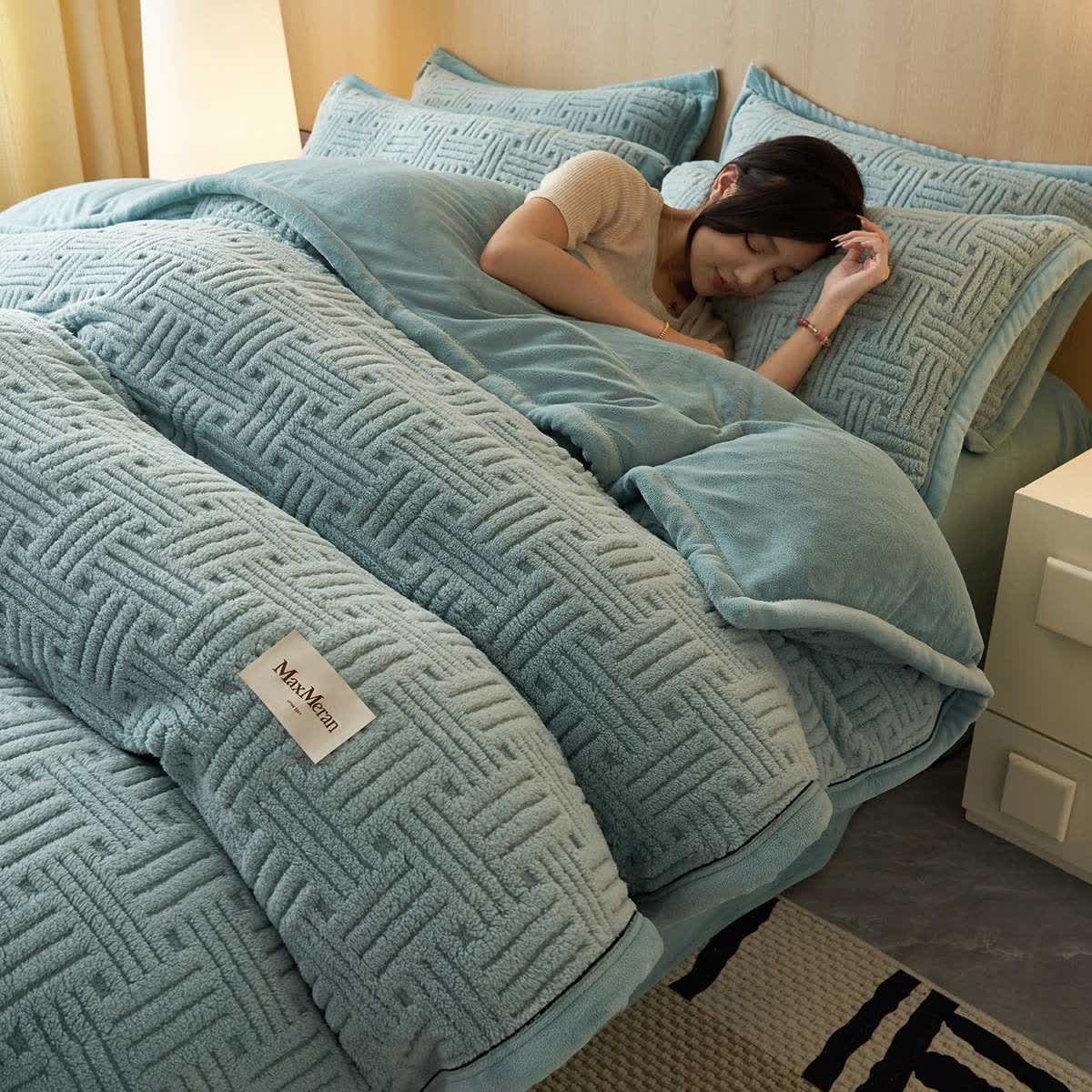 Stripe Knot Textured Plush Bedding Set - Blue - Bedding Set (4PCS) - Queen - image 9