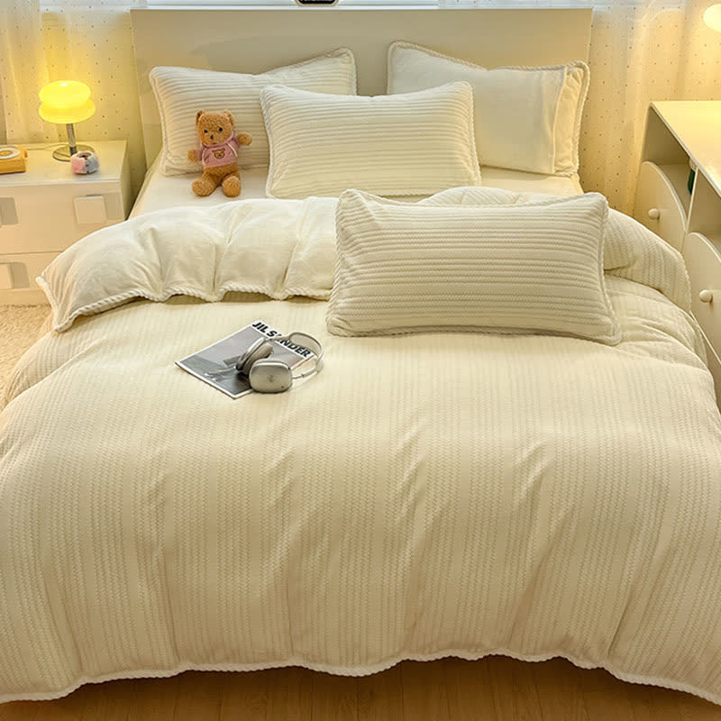 Wavy Stripe Jacquard Plush Bedding Set - image 4