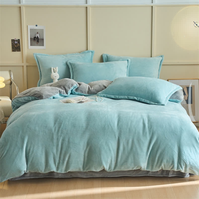 Simple Reversible Solid Plush Bedding Set - Sky Blue & Gray - Bedding Set - King - image 7