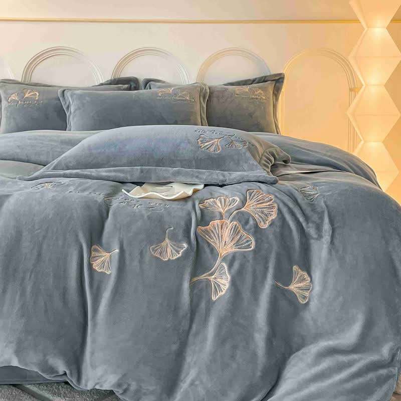 Ginkgo Leaf Embroidered Plush Bedding Set(4PCS) - Gray - King - image 8