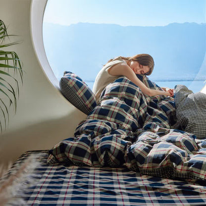 Large-Scale Checkered Cotton Bedding Set - image 2