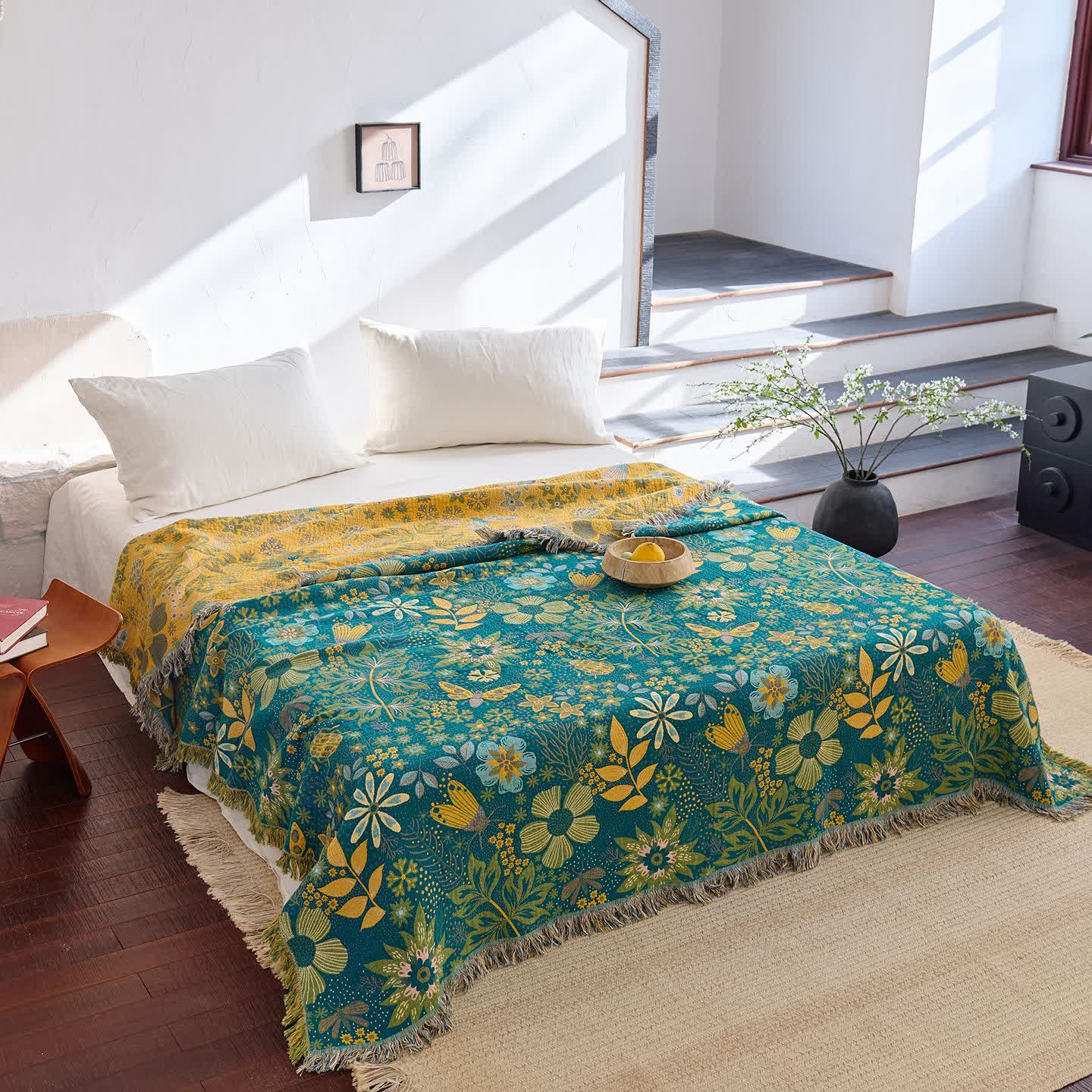 Reversible Floral & Butterfly Cotton Gauze Quilt - King - image 0