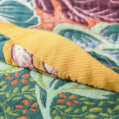 Reversible Dahlia Floral Cotton Gauze Quilt - image 4