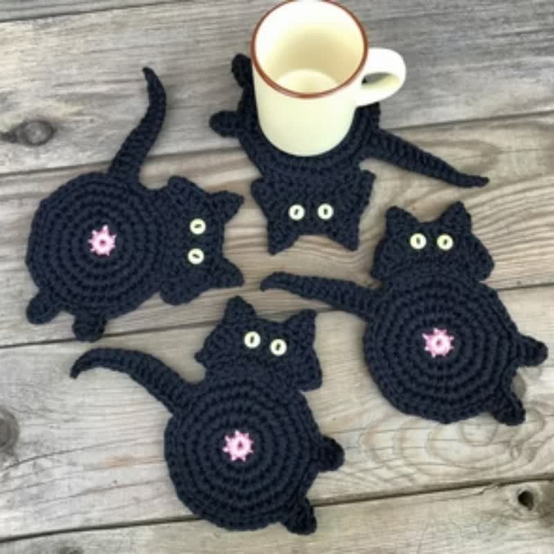 Cute Crochet Cat Butt Coaster - image 2