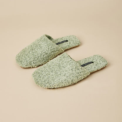 Luxury Solid Color Fuzzy Slippers - image 9