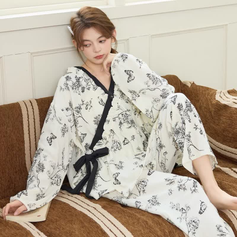 Oriental Ink Floral Butterfly Loungewear Set - image 2