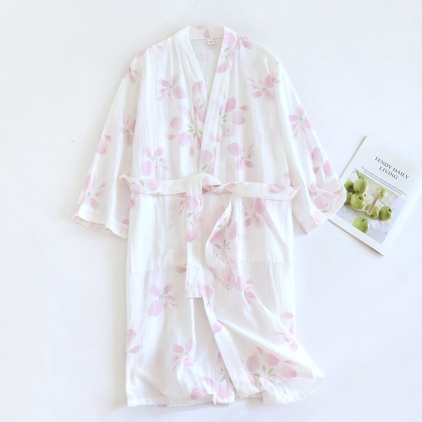 Cherry Blossom Cotton Gauze Kimono Bathrobe - image 3