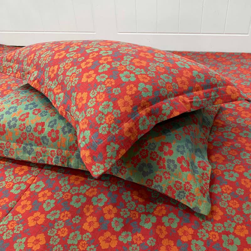Pastoral Floral Cotton Reversible Sheet Bedspread - Red - 2PCS Pillowcases - 19" x 29" - image 4