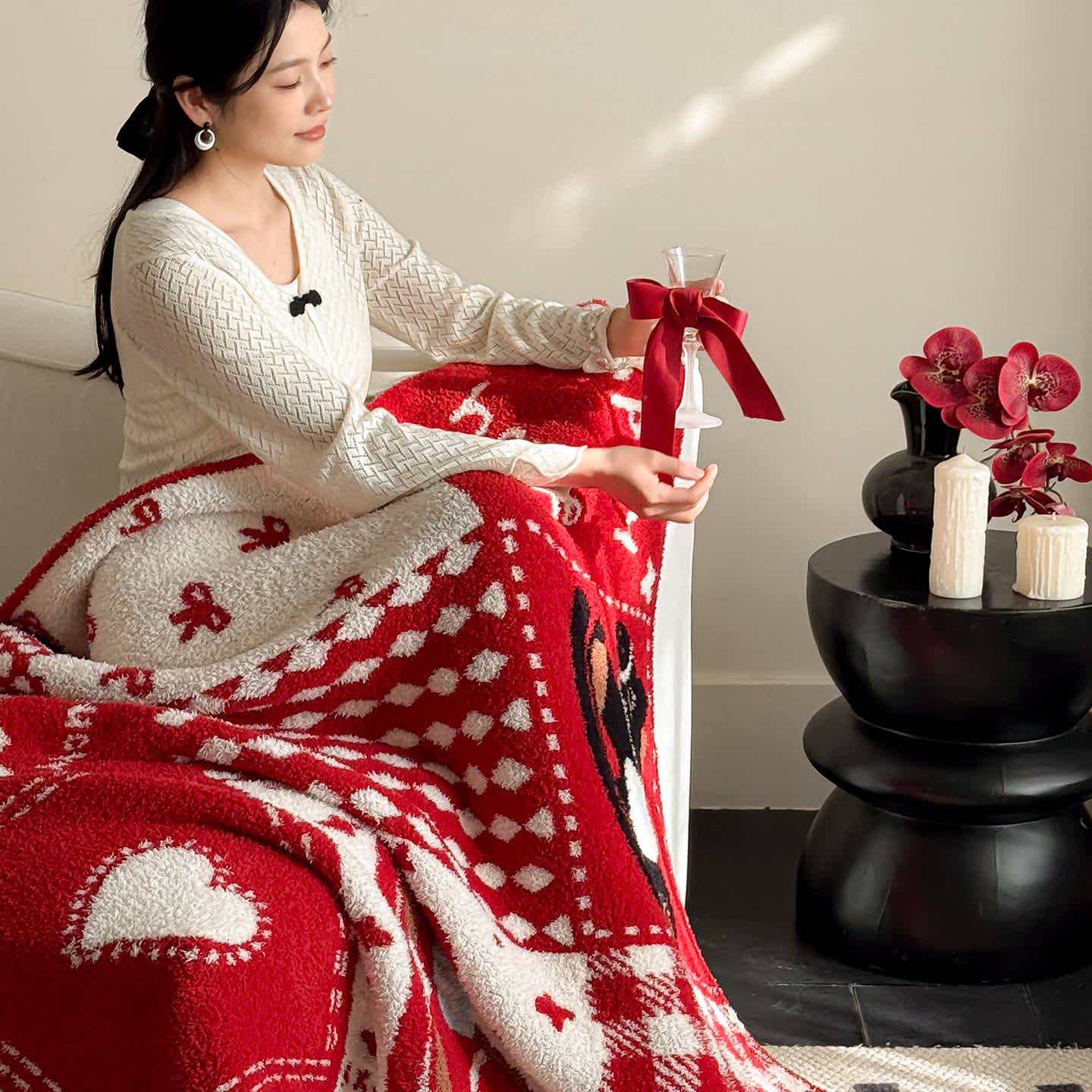 Festive Red & White Patchwork Throw Blanket - image 6