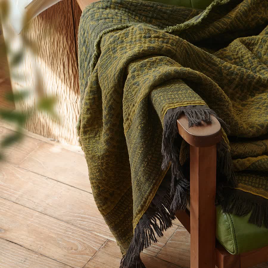 Retro Style Cotton Tassel Blanket - image 4
