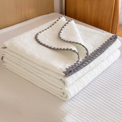 Cotton 3-Layer Gauze Simple Reversible Quilt - image 4