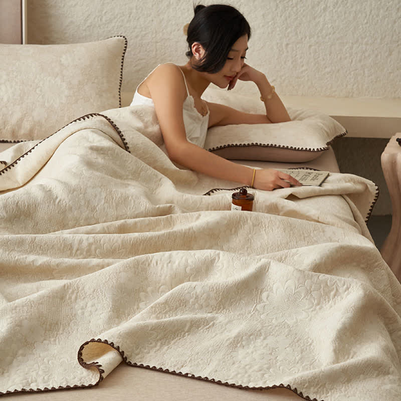 Textured Floral Cotton Linen Quilt - image 2