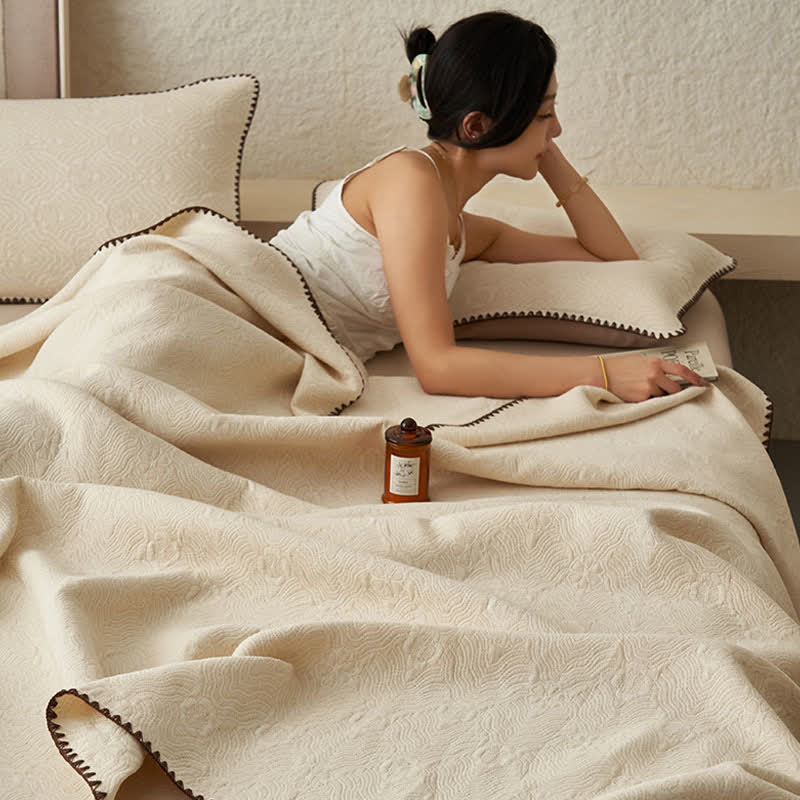 Textured Geometric Floral Cotton Linen Quilt - image 2