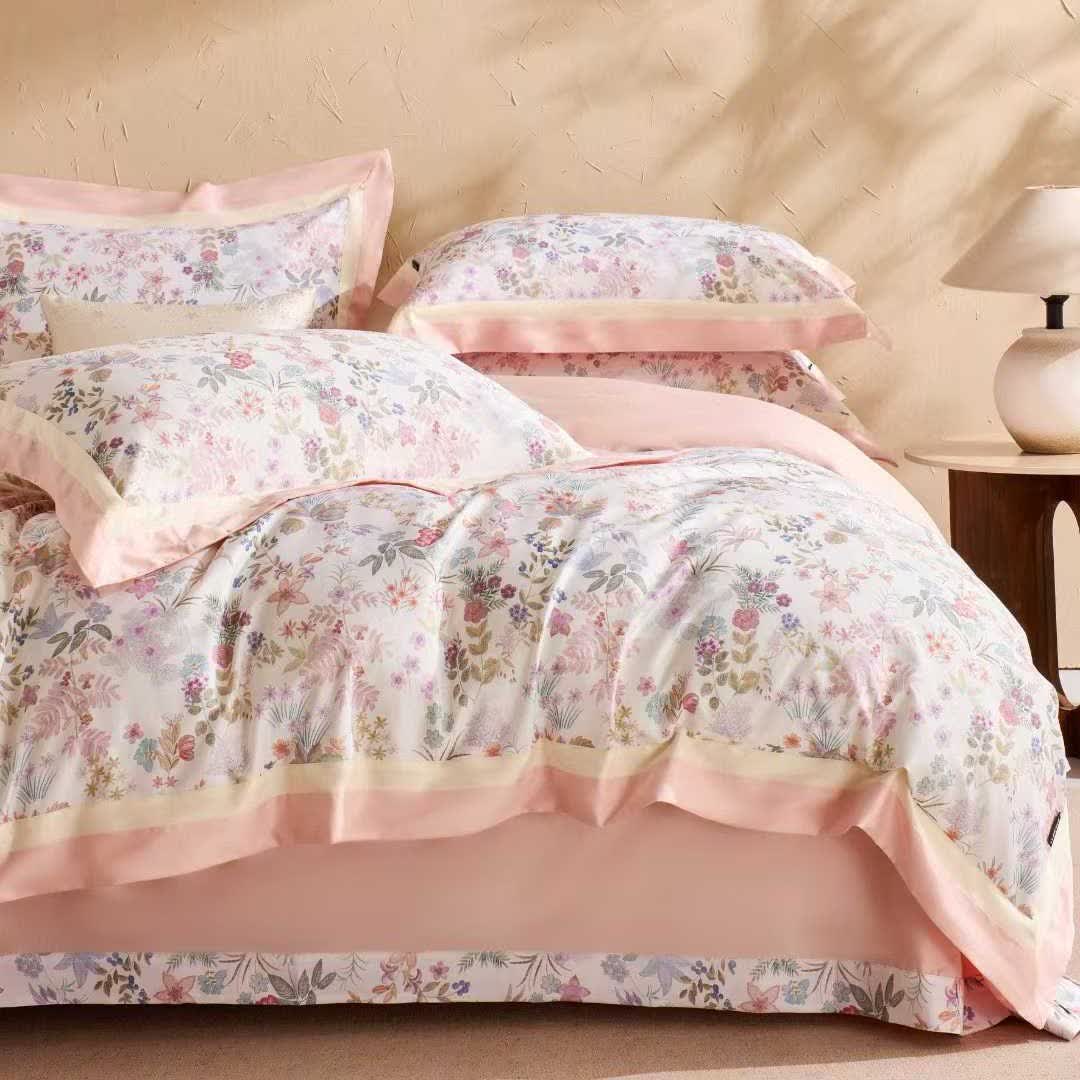 Muted Pink Ditsy Floral Cotton Bedding Set(4PCS) - Pink - King - image 0