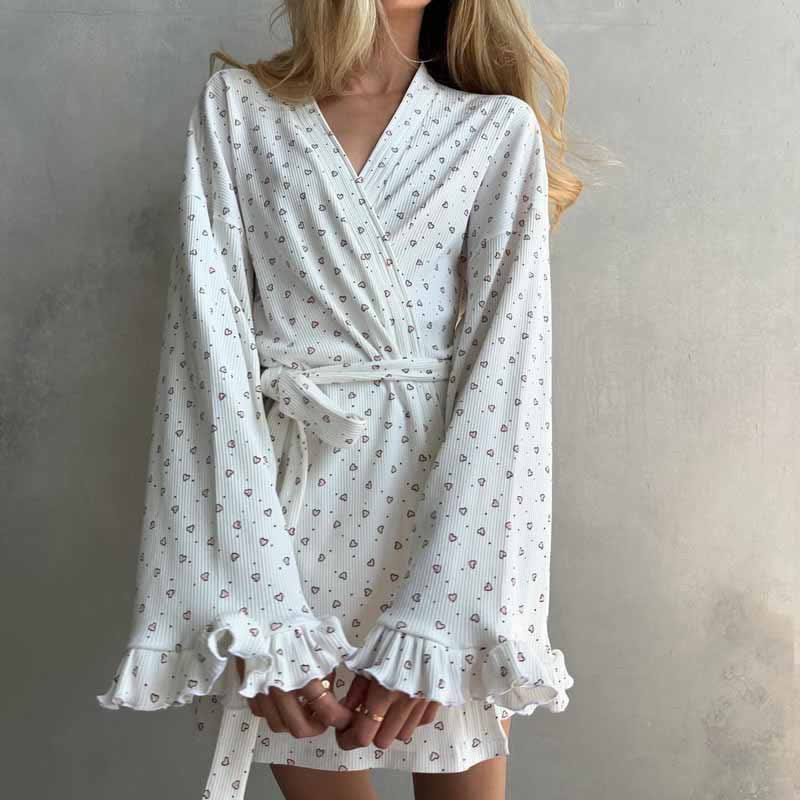 Heart Print Long Sleeve Short Kimono Robe - image 3