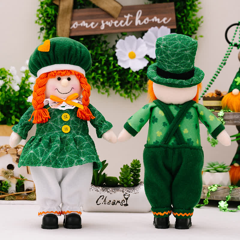 St. Patrick's Day Leprechaun Couple Dolls - image 3