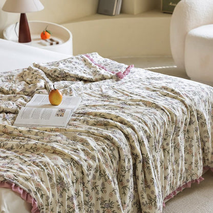 Rustic Floral & Bunny Ruffled Summer Quilt - image 2