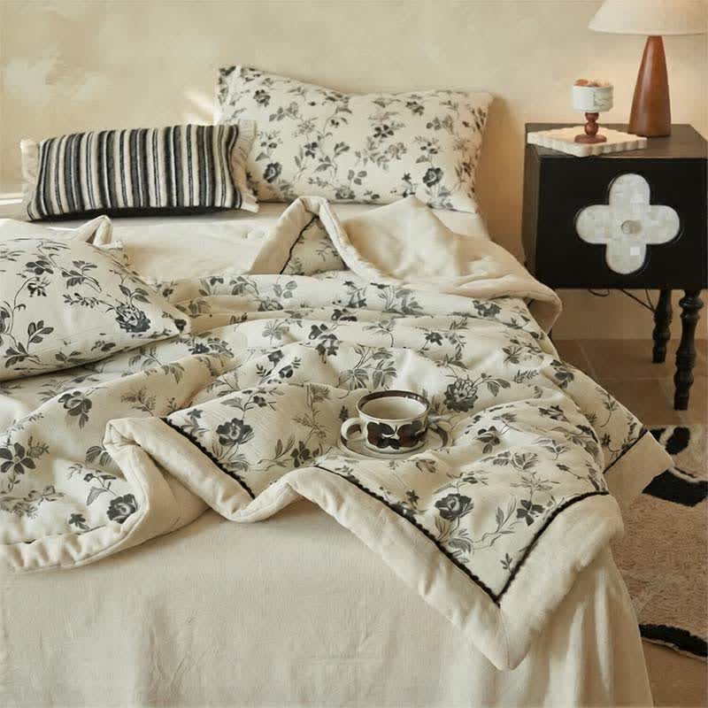 Country Floral & Leaf Cotton Linen Quilt - image 6