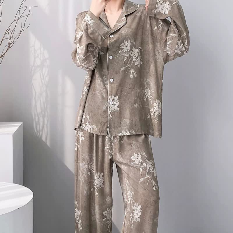 Elegant Lily Floral Pajama Set - image 2