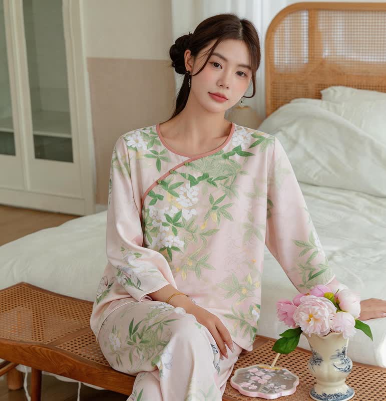 Oriental Floral & Leaf Pajama Set - image 2