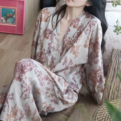 Vintage-Inspired Botanical Print Pajama Set - image 3