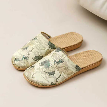 Oriental Style Crane Print Linen Slippers - Light Green - 3XL - image 5
