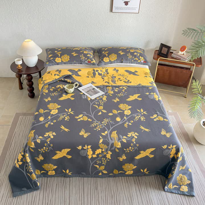 Branch & Bird Cotton Gauze Quilt Blanket - image 3