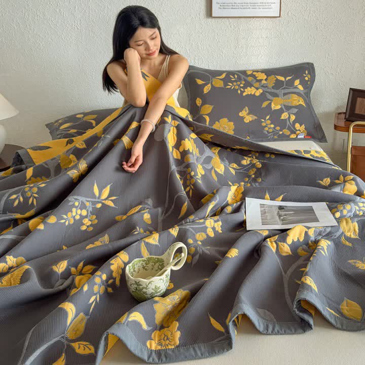 Branch & Bird Cotton Gauze Quilt Blanket - image 10