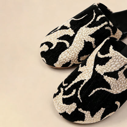 Jacquard Animal Closed-ToeIndoor Slippers - image 4