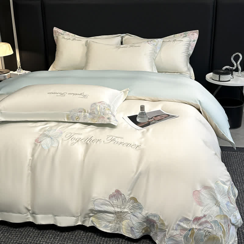 Luxury Floral Embroidered Cotton Bedding Set(4PCS) - White & Blue - King - image 2