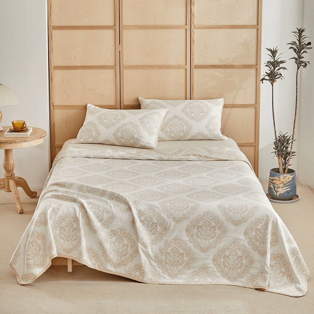 Vintage European Scroll Jacquard Bedding Set - Khaki - Quilt with 2pcs pillowcases - King - image 0